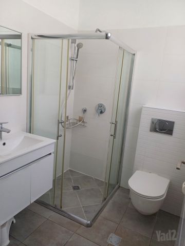 תמונה 6 של דירת 5 חדרים להשכרה בחיפה