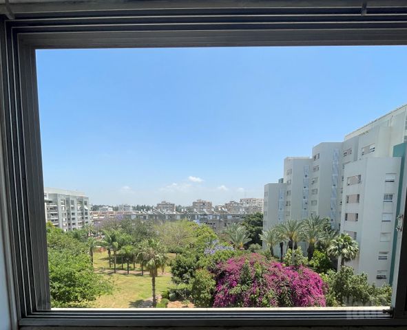 צה"ל 108