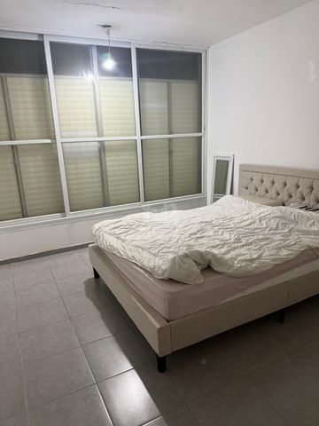 חומה ומגדל 35