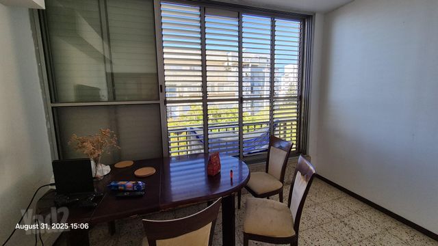 דירה, בוסתנאי 10, א' / צפון מזרח העיר, רחובות