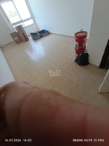 קרן היסוד 320