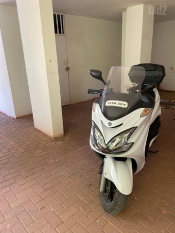מודעת רכב ימאהה מג"סטי 400