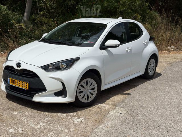 2 Pure Plus היברידי אוט׳ 5 דל 1.5 (92 כ״ס)