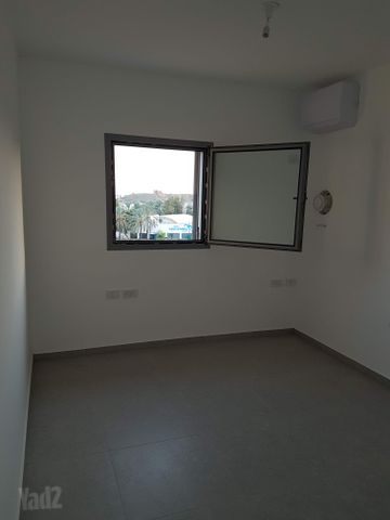Rehovot, Israel 7