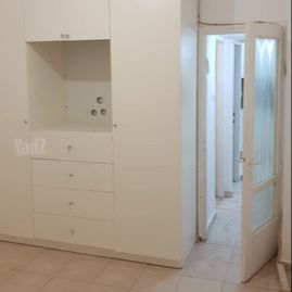 ארלוזורוב 64