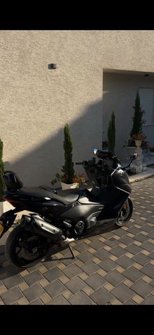 מודעת רכב ימאהה TMAX 560
