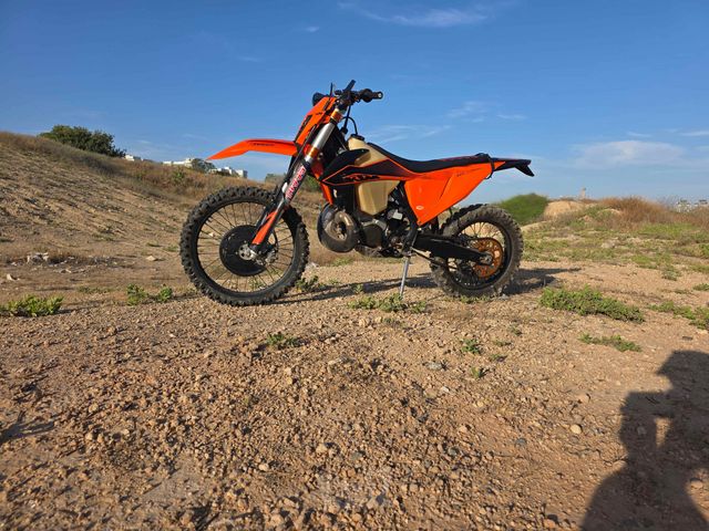מודעת רכב KTM Enduro EXC 300
