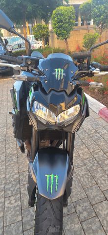 מודעת רכב קאוואסאקי Z900