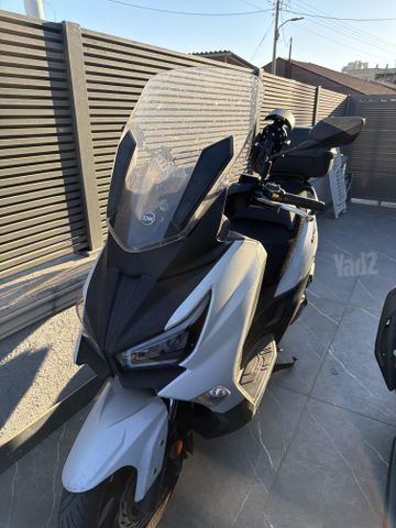 מודעת רכב סאן יאנג ג'וי-מקס Z-250