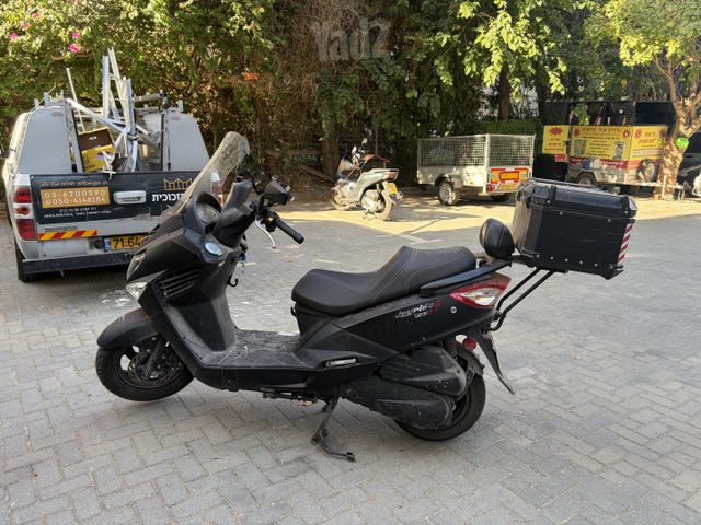 מודעת רכב סאן יאנג ג'וי רייד 125