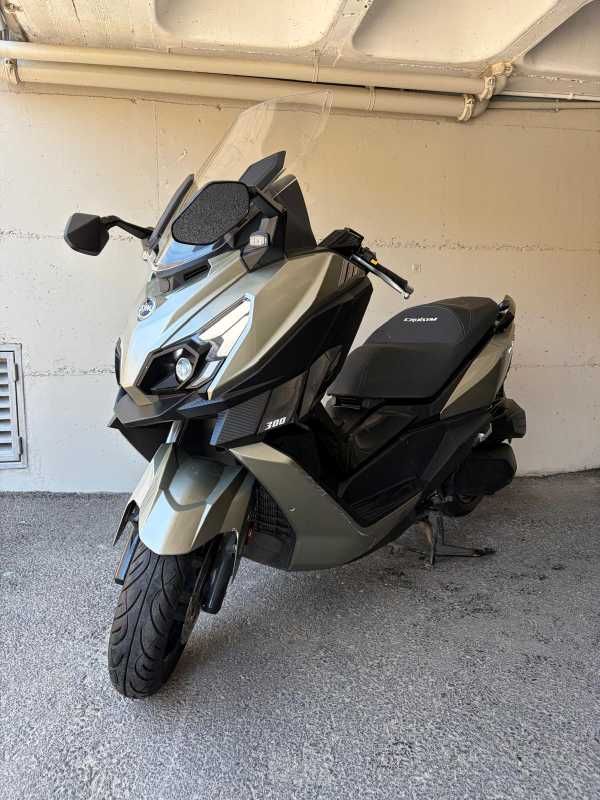 מודעת רכב סאן יאנג קרוזים 300 אלפא