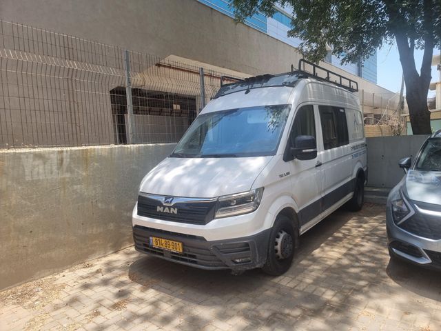 מודעת רכב מאן