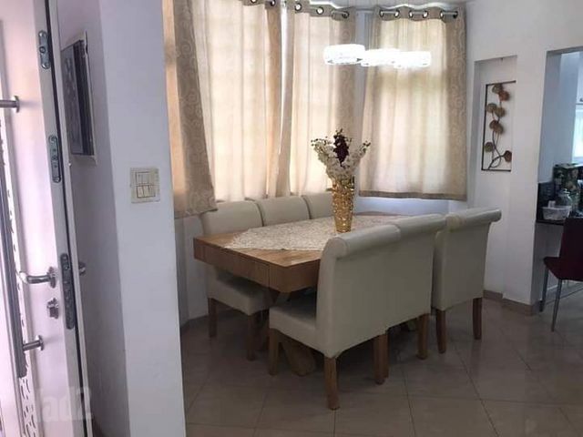משה שרת 90