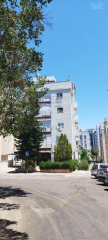 הרב וולף 12