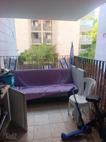 הכרמל 85