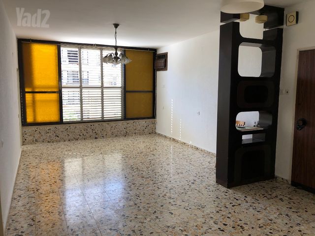 עין גנים 3