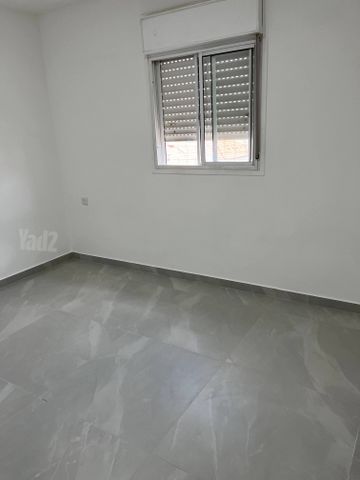 דירה להשכרה בבית שמש — 4