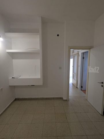 תמונה 6 של דירת 3 חדרים להשכרה ברמת גן