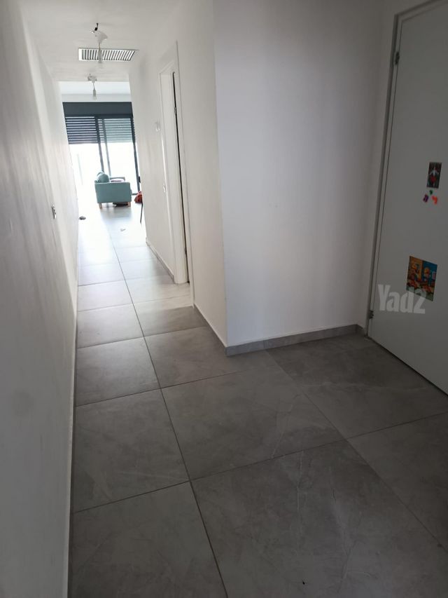 דירה, דרך זאב ז'בוטינסקי 10, לב המושבה / מרכז העיר, פתח תקווה
