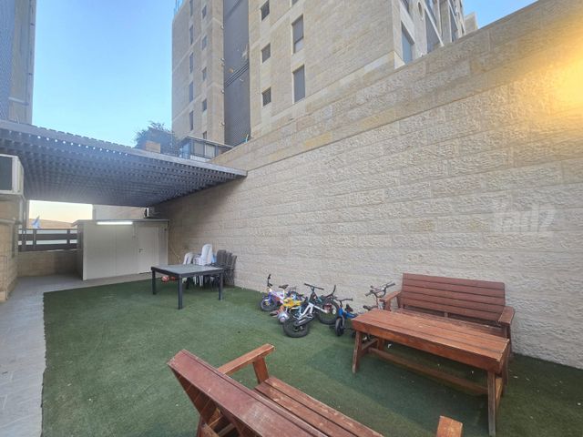 עמנואל זיסמן 