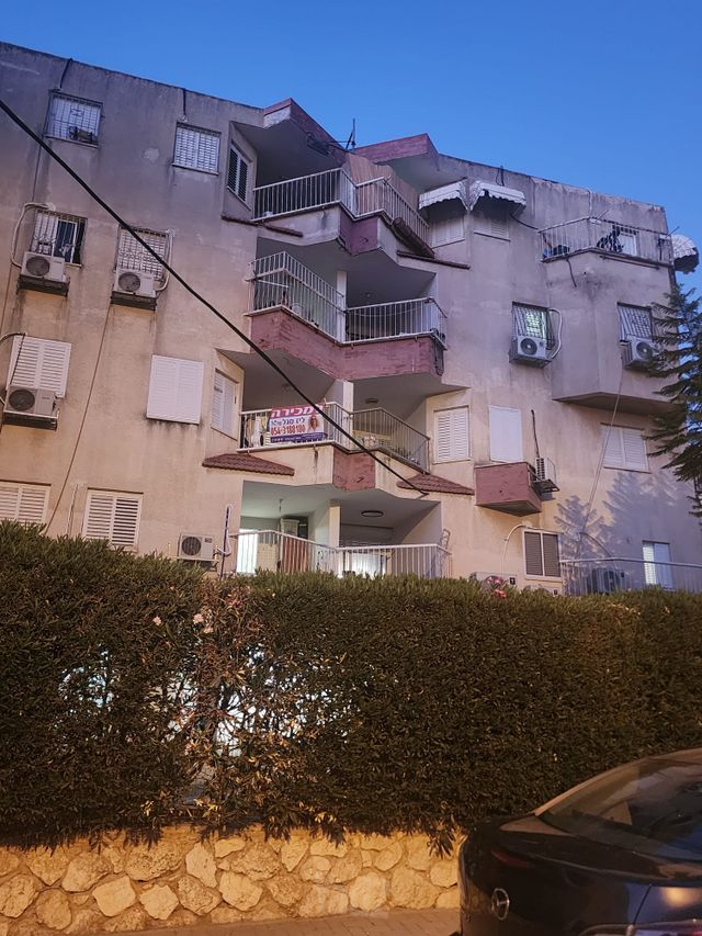 דירה, גיורא יוספטל, גיורא, רמלה