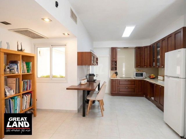 דירה להשכרה בתל אביב יפו (תיווך) — 2