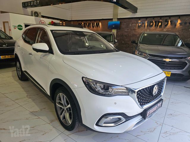 מודעת רכב אם ג'י EHS PHEV