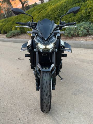 מודעת רכב קאוואסאקי Z900