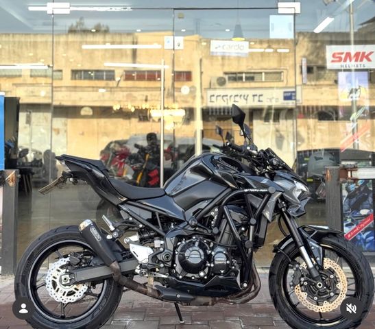 מודעת רכב קאוואסאקי Z900