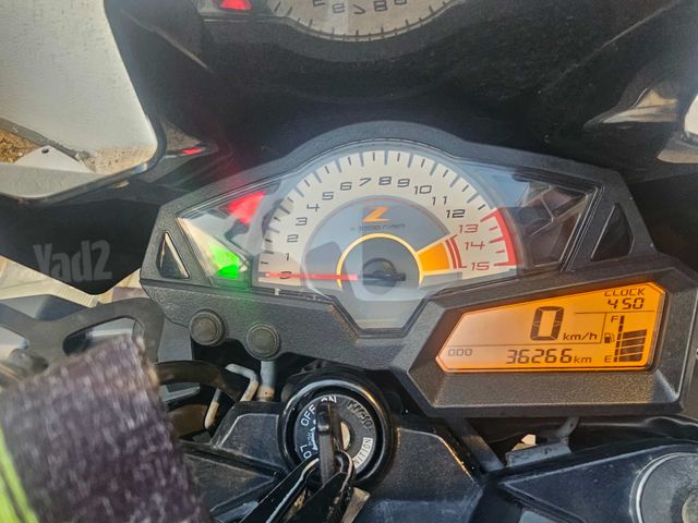 מודעת רכב קאוואסאקי Z300
