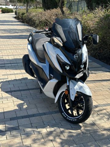 מודעת רכב סאן יאנג קרוזים 300 אלפא