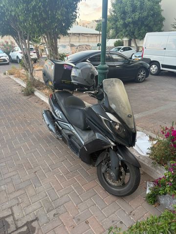 מודעת רכב קימקו דאון-טאון 350