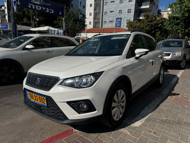מודעת רכב סיאט ארונה 1