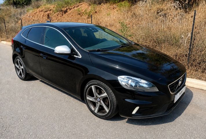 V40 R-Design Plus אוט׳ 1.6 (180 כ״ס)