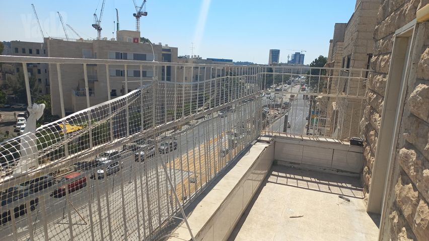 ימין אבות 6