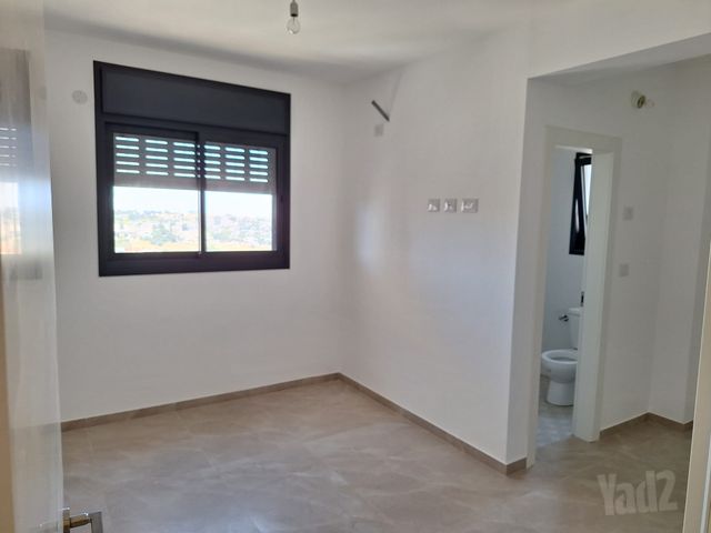 דירה להשכרה בירושלים — 4