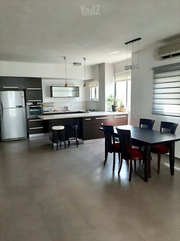 קריניצי 65
