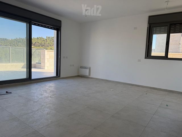 דירה להשכרה בירושלים — 2