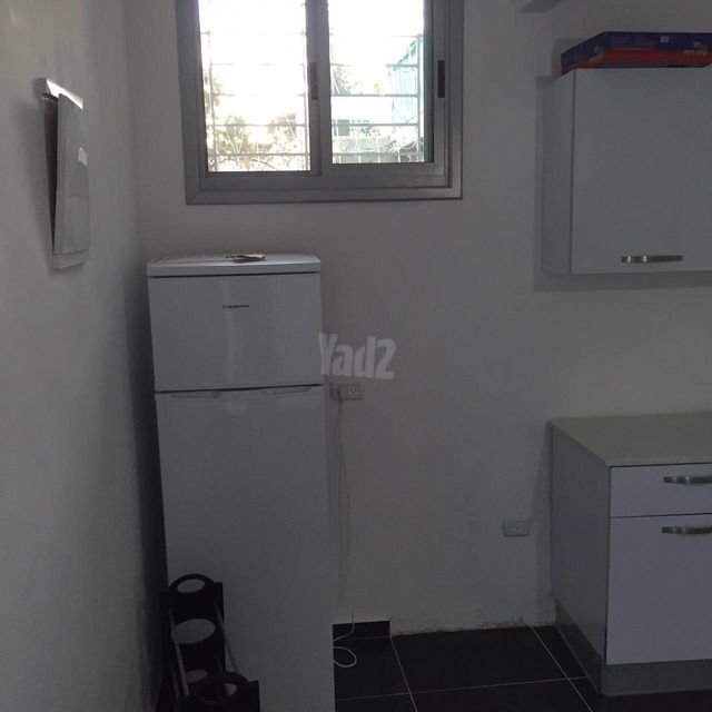 יחידת דיור להשכרה בירושלים — 2