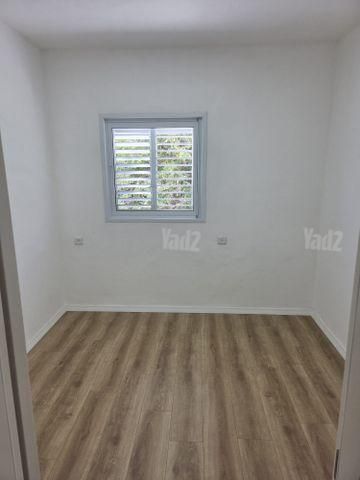 דירה, הרב הרצוג 6, תל גנים, גבעתיים