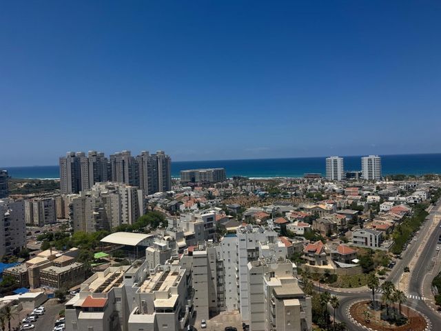 דירה, בת ים