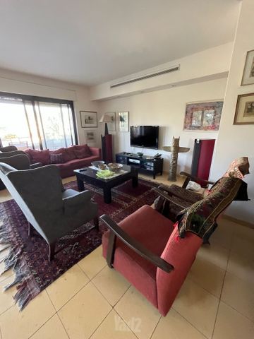 דירה למכירה בירושלים (תיווך) — 5