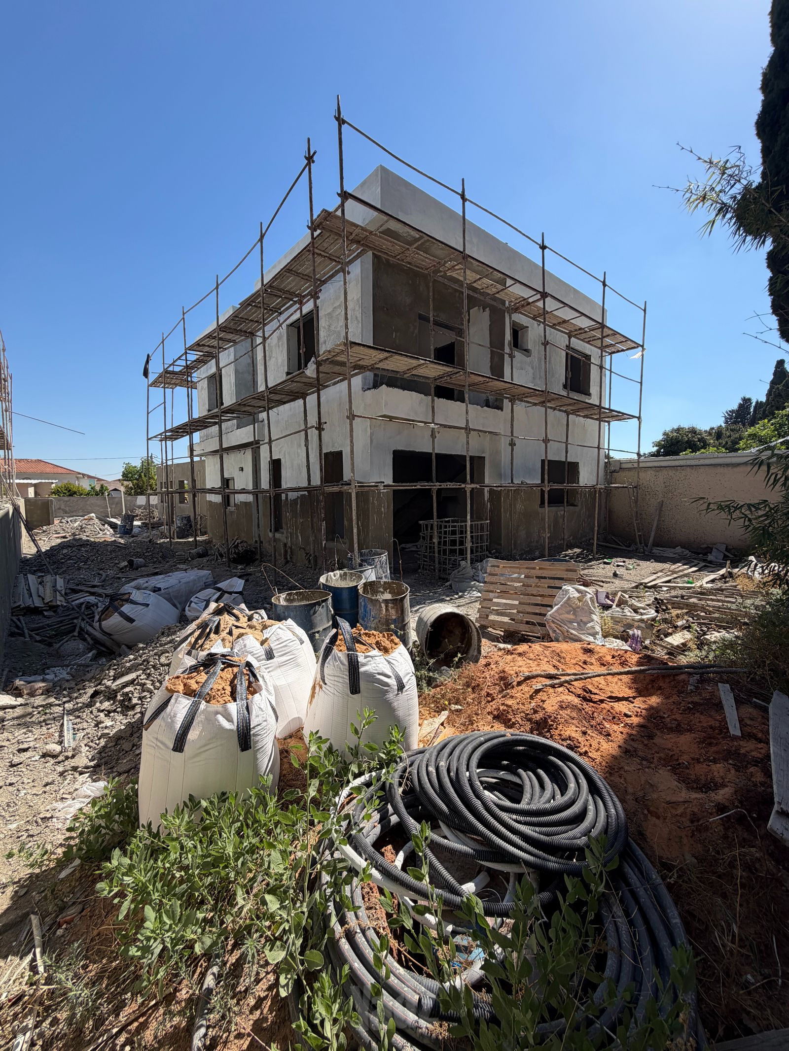דו משפחתי, מרכז פרדס חנה, פרדס חנה כרכור
