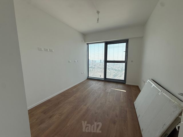דירה להשכרה בתל אביב יפו (תיווך) — 2