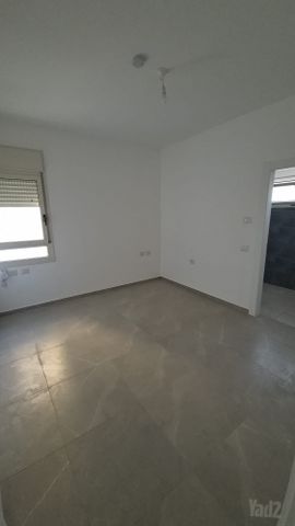 דירה להשכרה בירושלים (תיווך) — 3