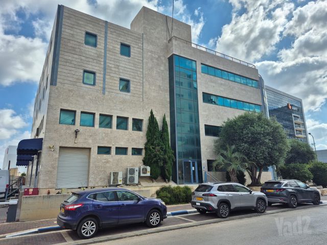 אזור תעשיה נווה נאמן