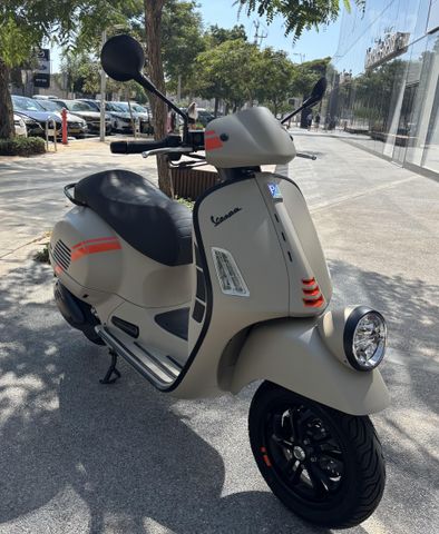 מודעת רכב פיאג'ו Vespa gtv
