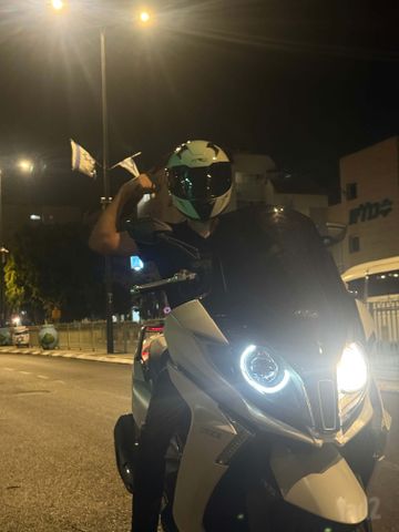 מודעת רכב קימקו דאון-טאון 250ABS