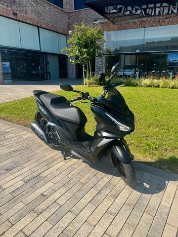 מודעת רכב סאן יאנג Jet 14 EVO