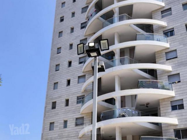 דירה, משעול גיל 7, ותיקים, כפר סבא